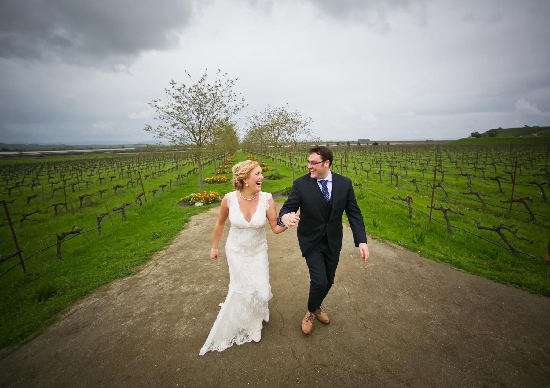 {Sacramento Weddings} Tailor your outfit to Suit the day! Diana